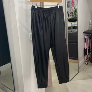 Black leather pants-adjustable string on wait-fake pocket on back